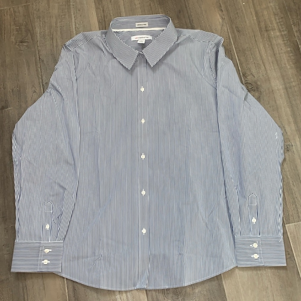 Liz Claiborne Wrinkle free White Striped Button down Shirt.